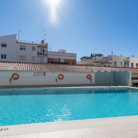 Coronado Perla Pool Centro * Nerja