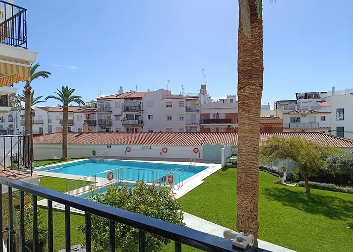 Coronado Perla Pool Centro شقة نيرخا