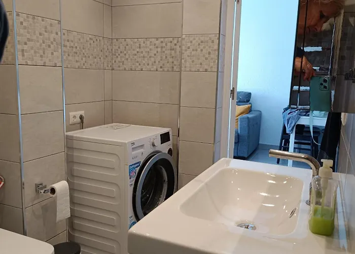Coronado Perla Pool Centro شقة نيرخا